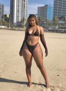 603990983: Chica busca chico en Barcelona