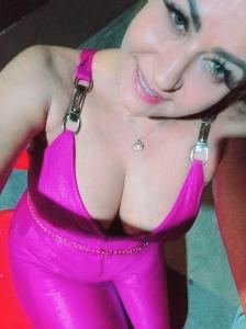 655380097: Chica busca chico en Gerona