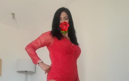 672958416: Chica busca chico en Málaga
