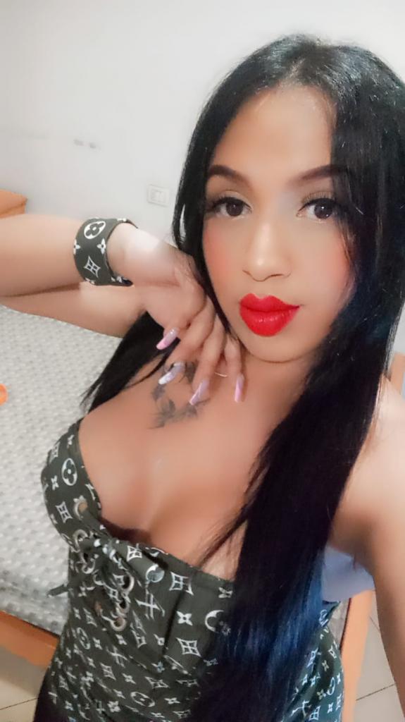 644514101: Transexual en Cádiz