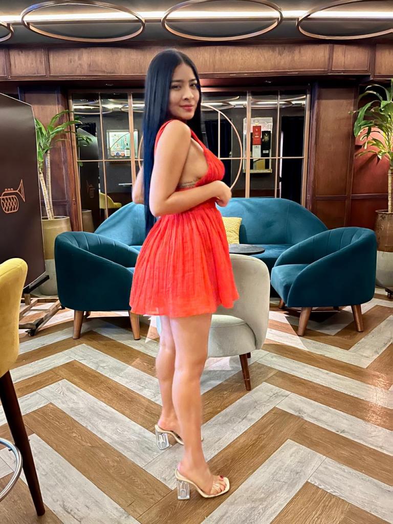 613683951: Chica busca chico en Asturias