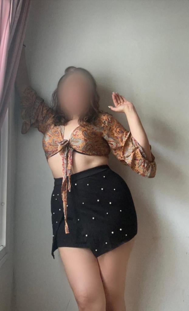 Chica busca chico en Sevilla: 