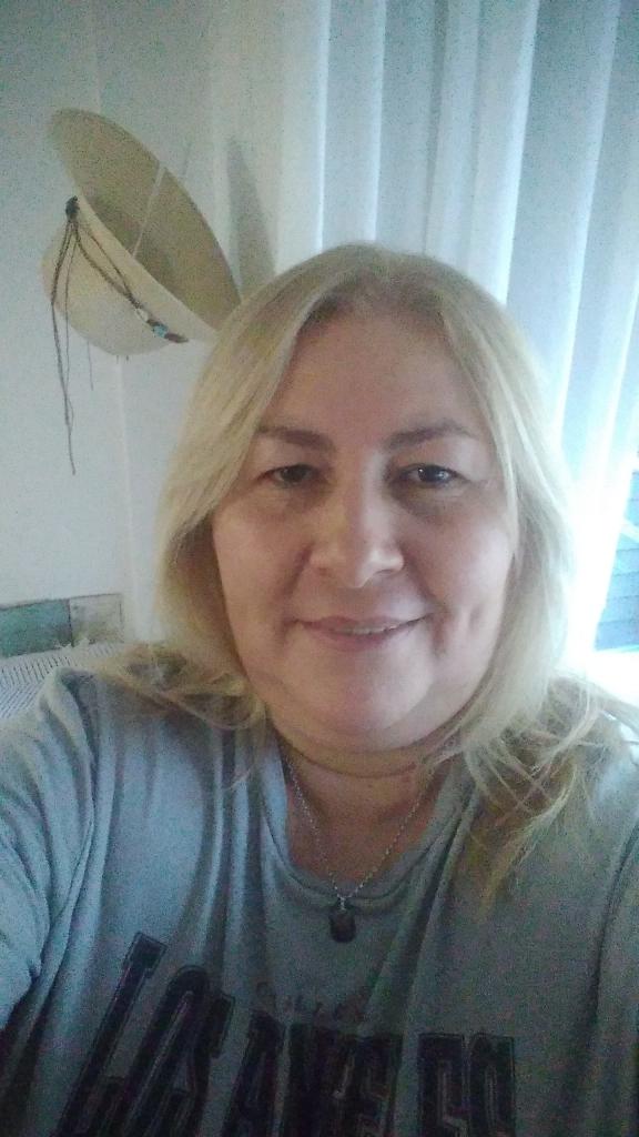 631306561: Chica busca chico en Málaga