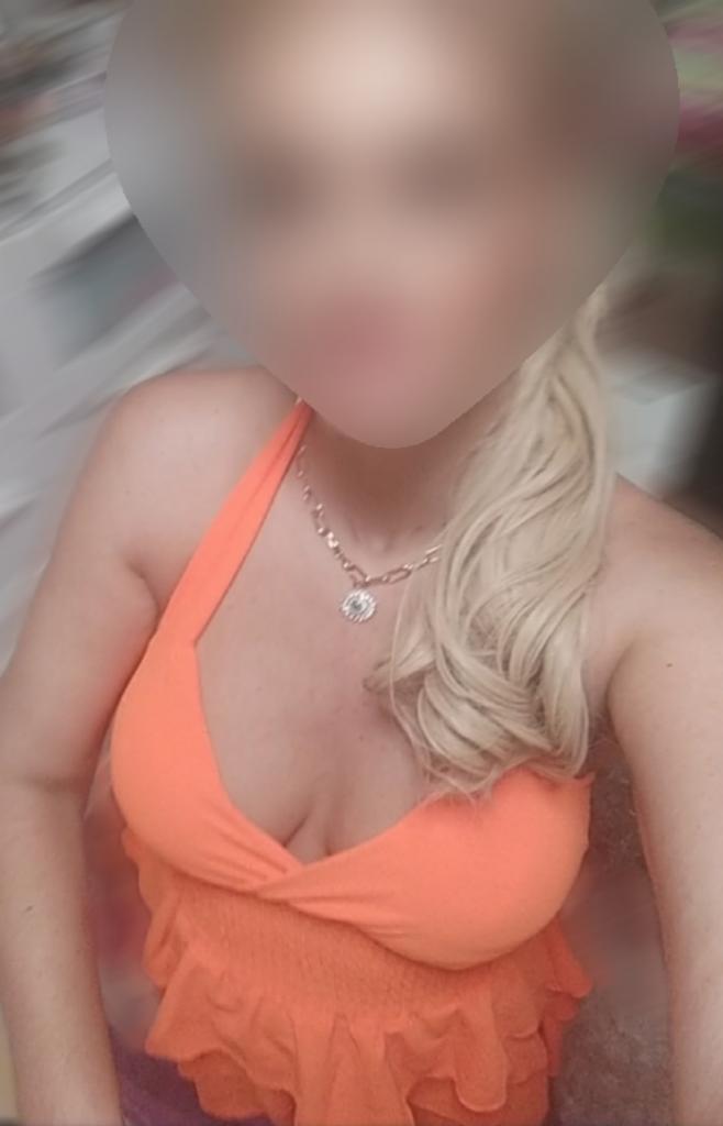 Chica busca chico en Murcia: 