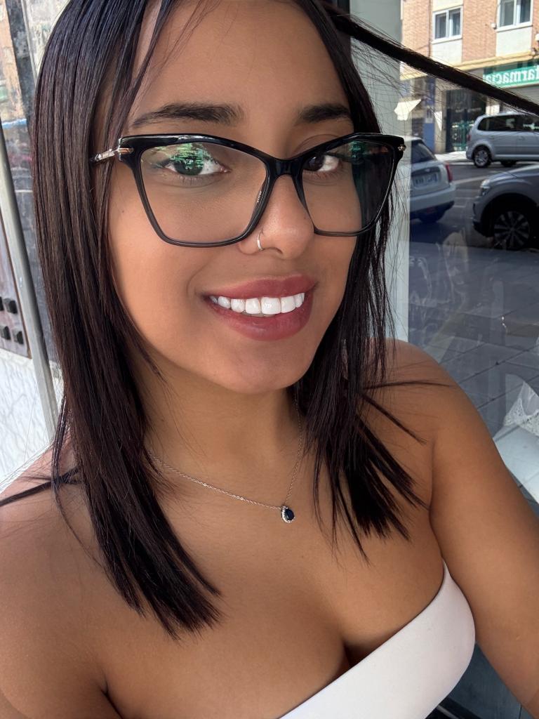 Chica busca chico en Granada: 