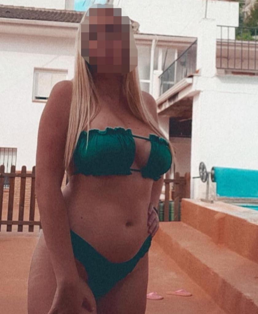 Chica busca chico en Cádiz: 