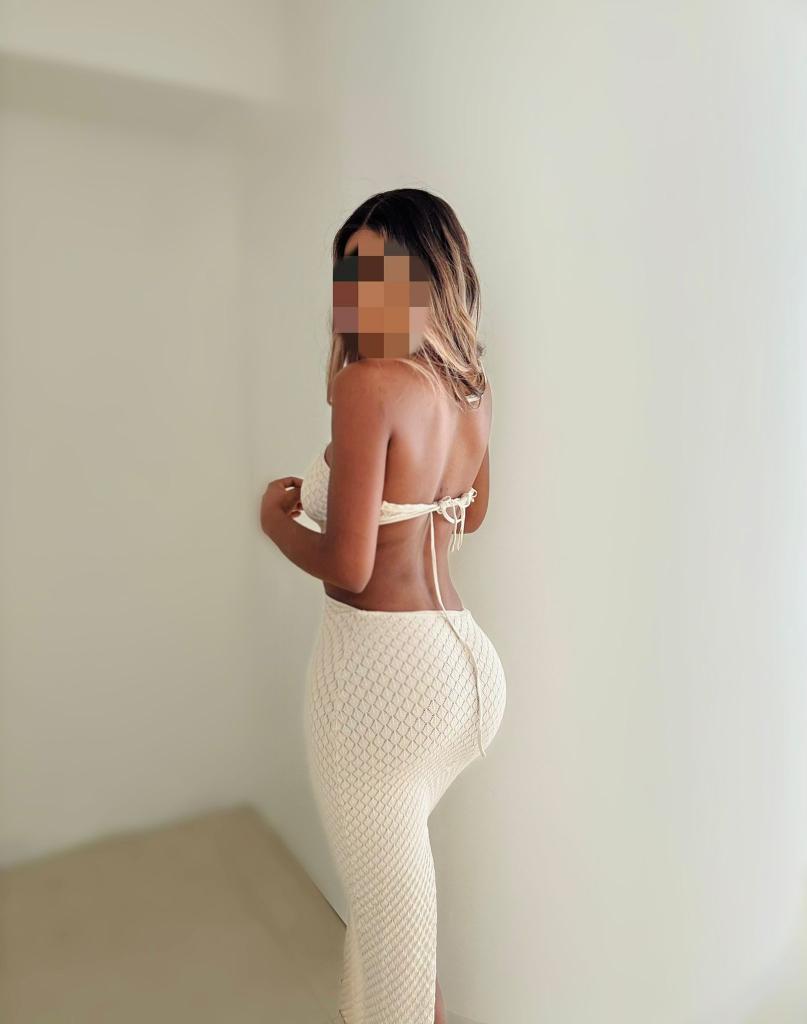 647048954: Chica busca chico en Mallorca