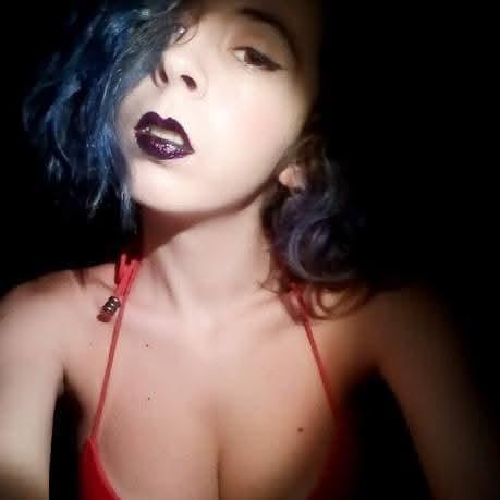 614037766: Chica busca chico en Madrid