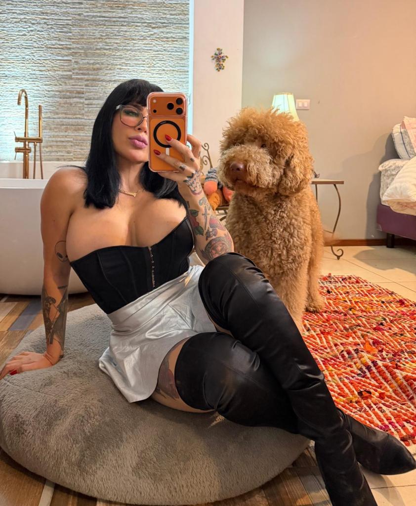 Chica busca chico en Murcia: 