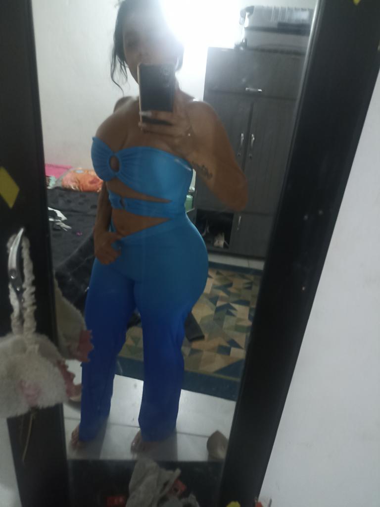 Chica busca chico en Granada: Chica busca chico