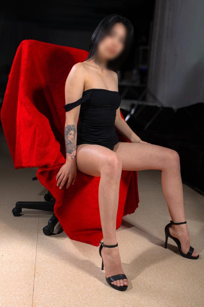 Chica busca chico en Barcelona: 