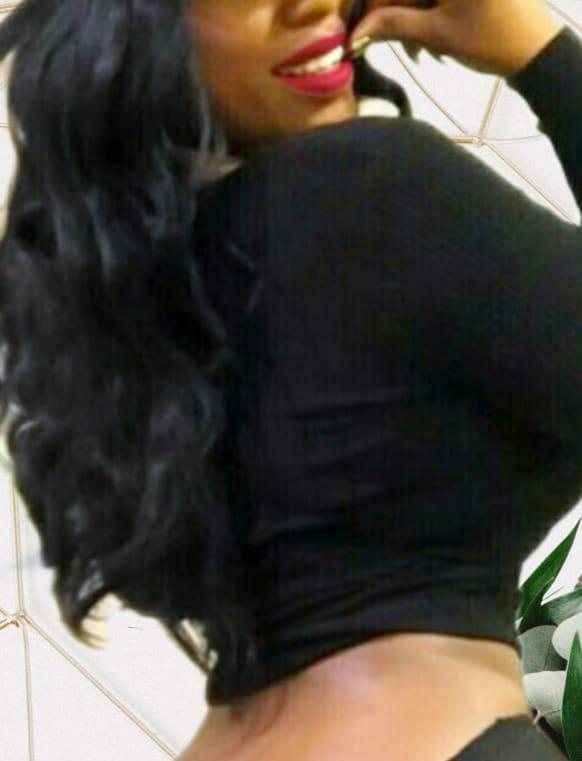 Chica busca chico en Tenerife: 