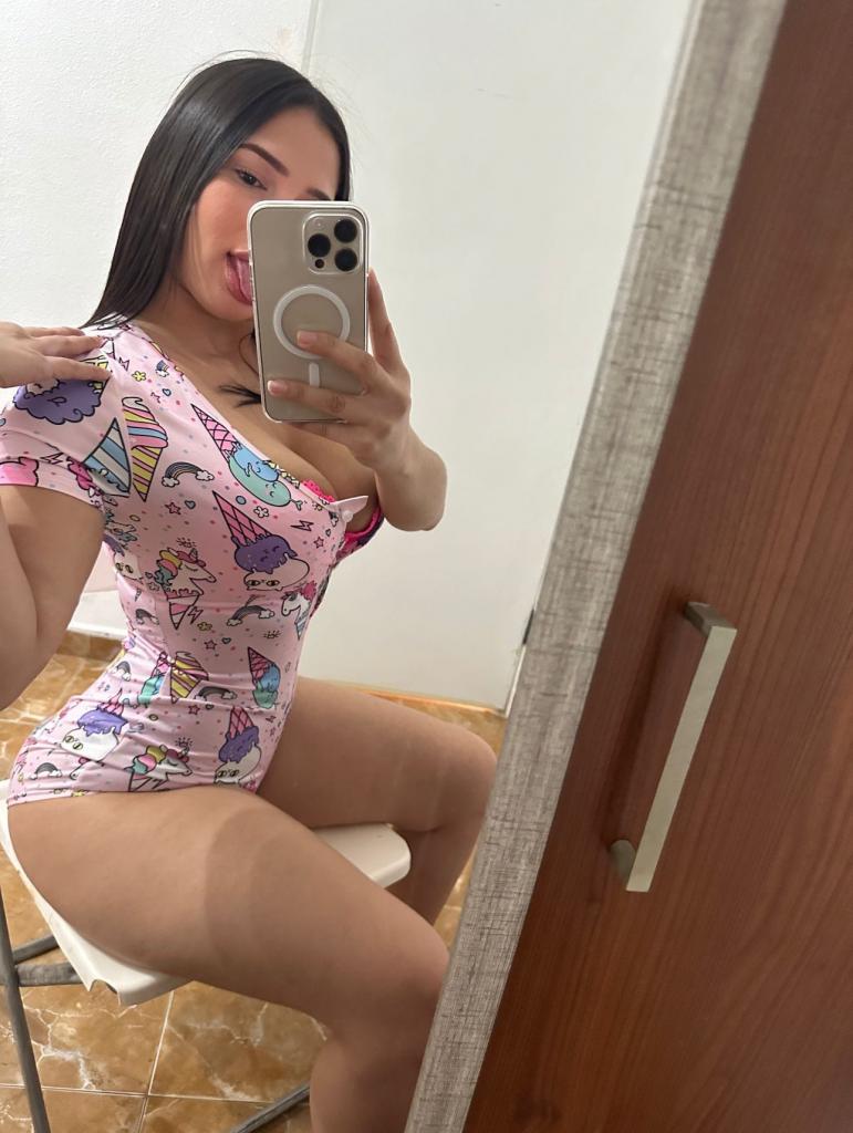 Chica busca chico en Murcia: Chica busca chico
