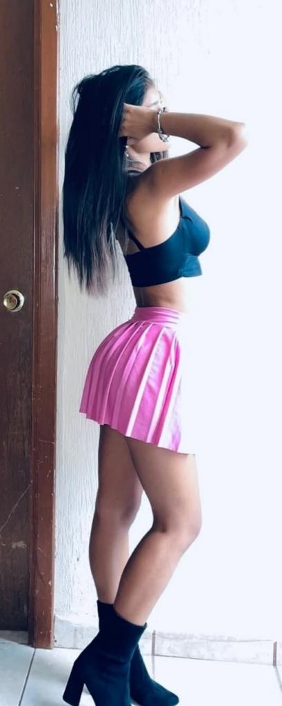 Chica busca chico en Sevilla: 