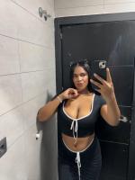631755296: Chica busca chico en Gerona