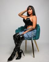 617101995: Chica busca chico en Barcelona