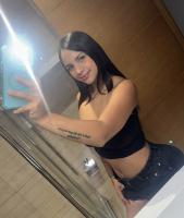 662449387: Chica busca chico en Málaga