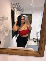 684708461: Chica busca chico en Málaga