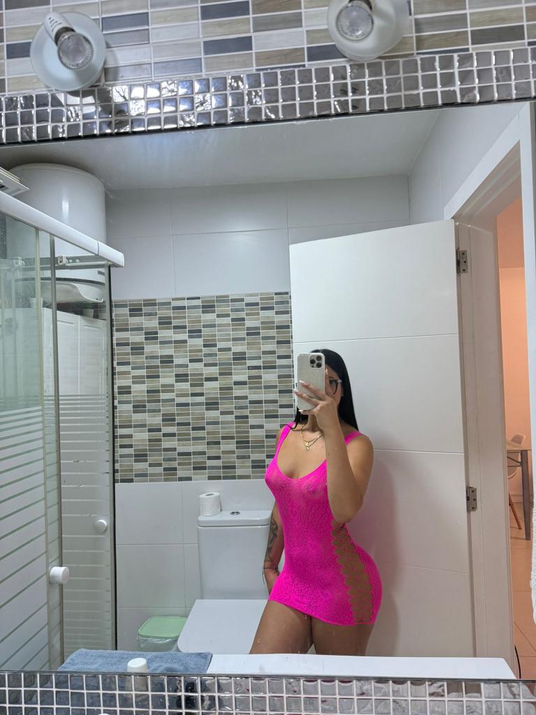 Chica busca chico en Tenerife: 