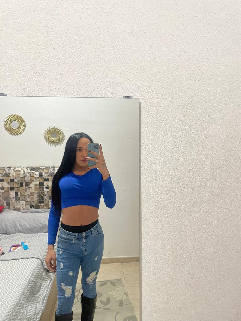 607409635: Transexual en Valencia