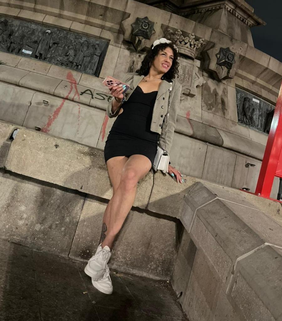 618249021: Travesti en Barcelona