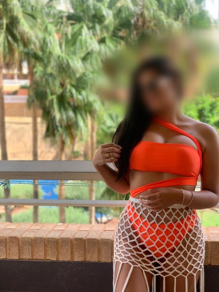 Chica busca chico en Badajoz: Chica busca chico