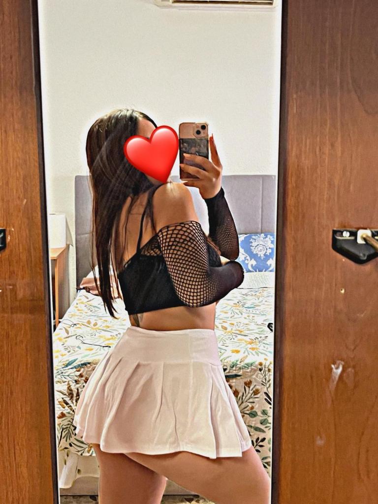 Chica busca chico en Lérida: 