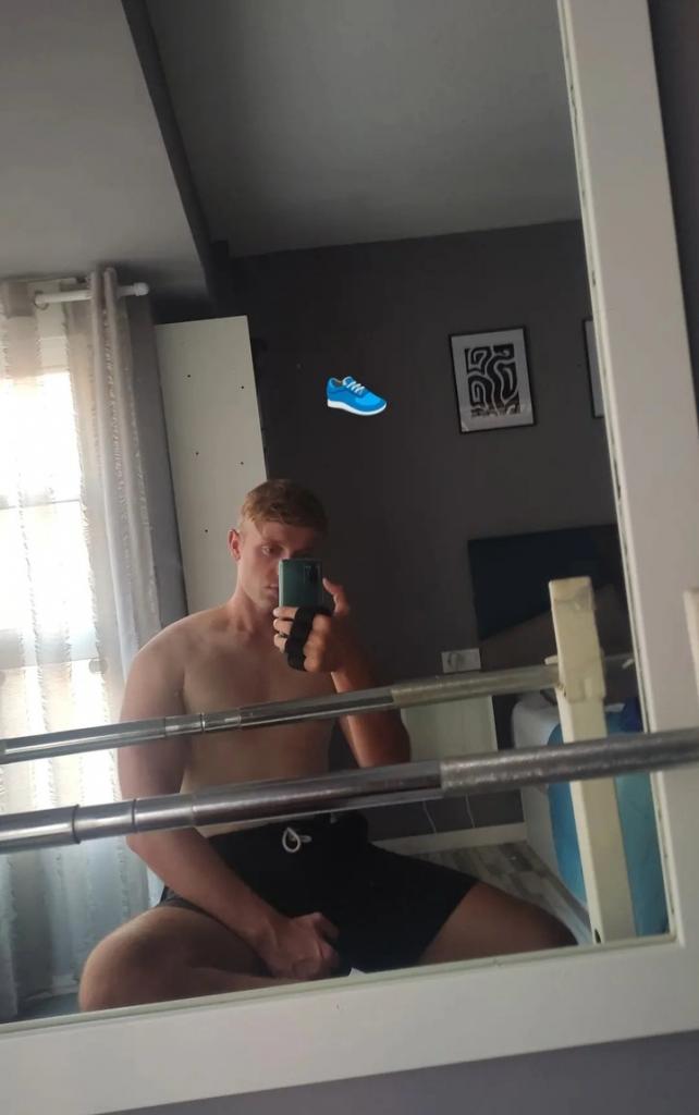 612411515: Chico busca chica en La Coruña