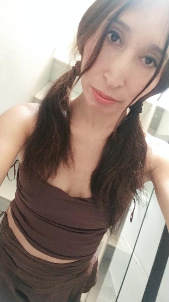 Chica busca chico en Almería: 