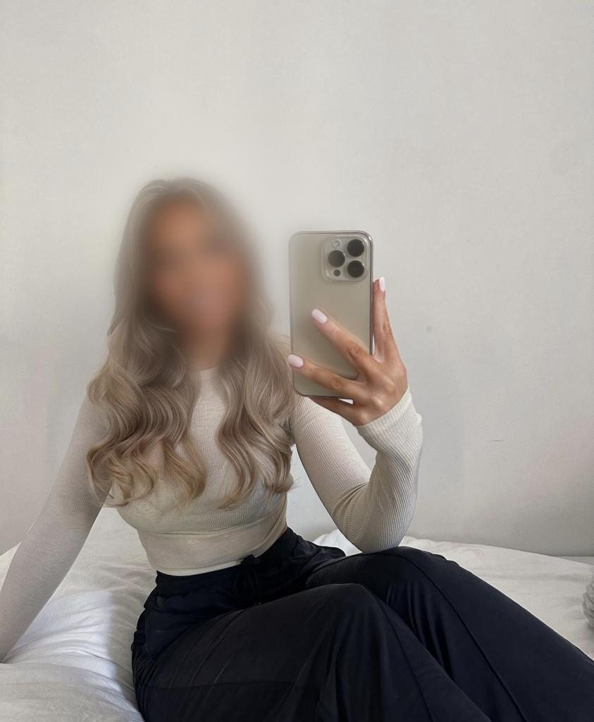 Chica busca chico en Murcia: Chica busca chico