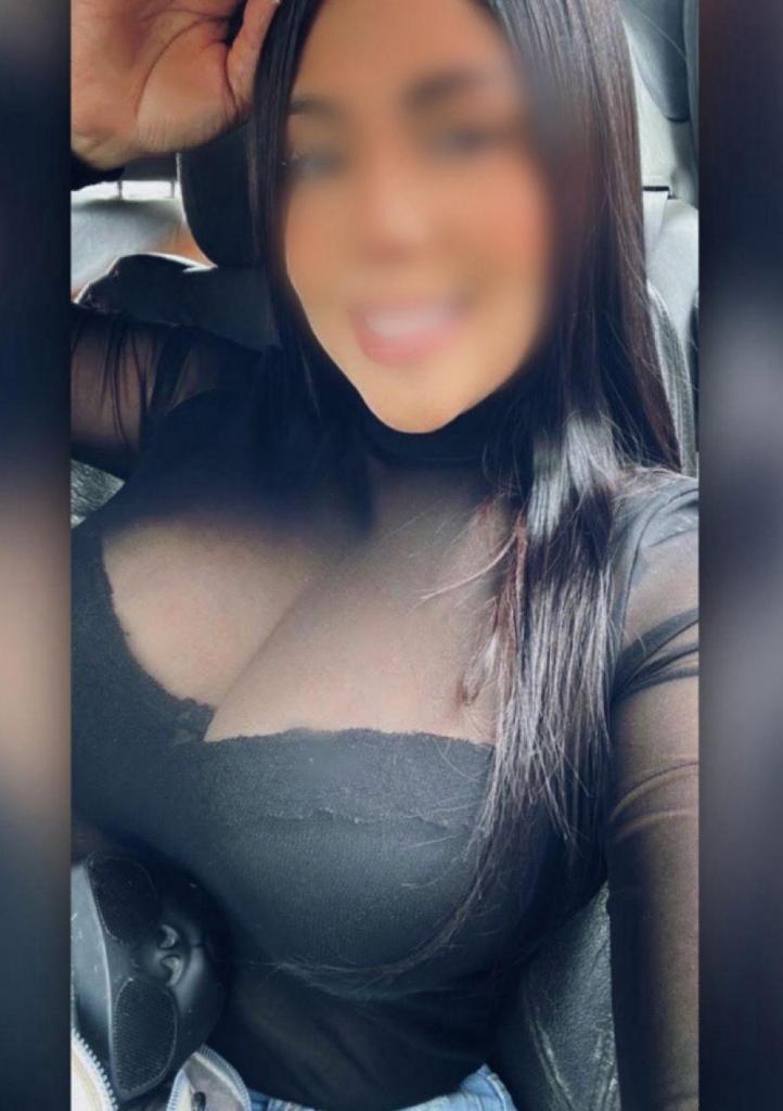 Chica busca chico en Tenerife: 