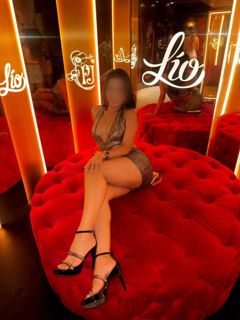 Chica busca chico en Barcelona: 