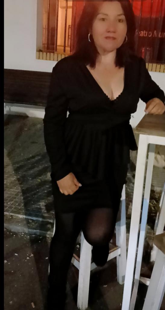 Chica busca chico en Sevilla: 