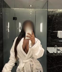 658632198: Chica busca chico en León