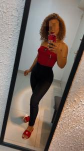 657420745: Chica busca chico en León