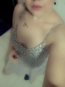 611878119: Chica busca chico en Tenerife