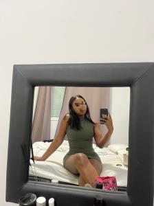 665080441: Chica busca chico en Cádiz