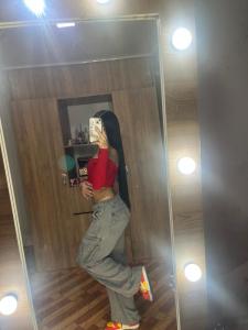 661096119: Chica busca chico en Cádiz