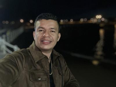 623462383: Chico busca chica en Valladolid