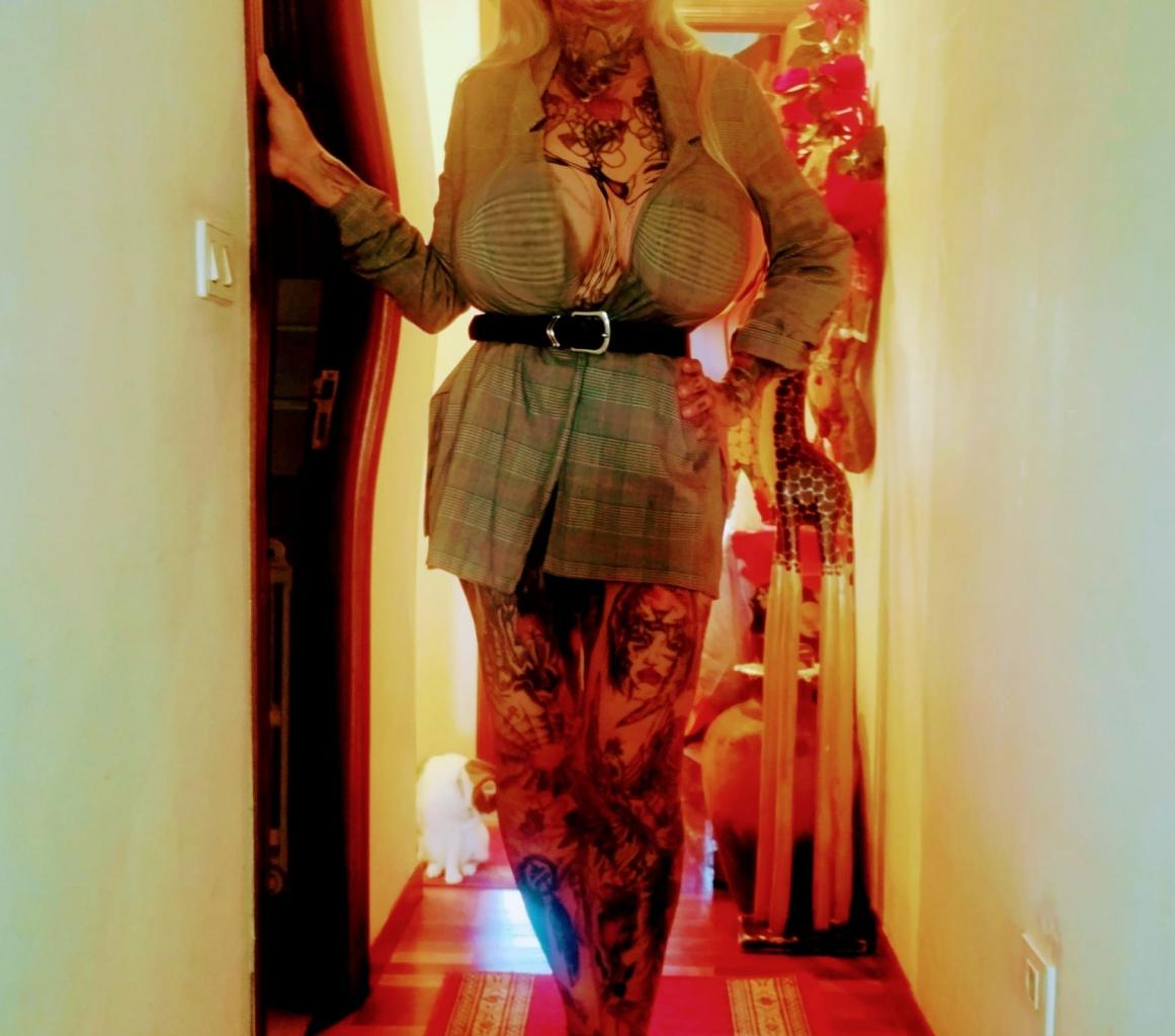 Chica busca chico en Orense: 