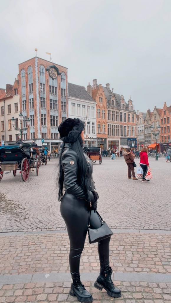 Chica busca chico en Madrid: 