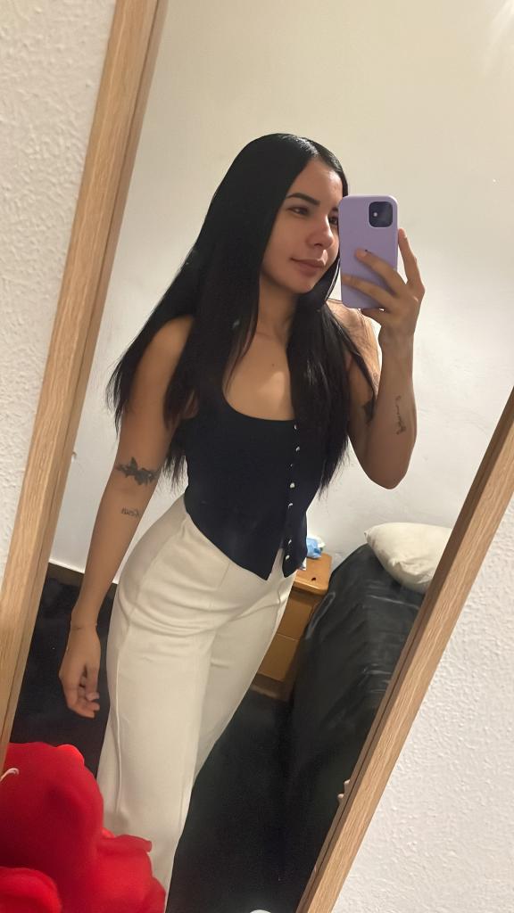 Chica busca chico en Cádiz: 