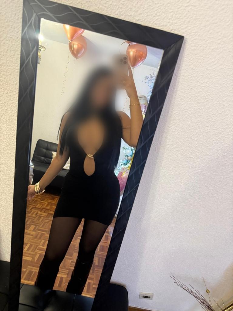Chica busca chico en Granada: 