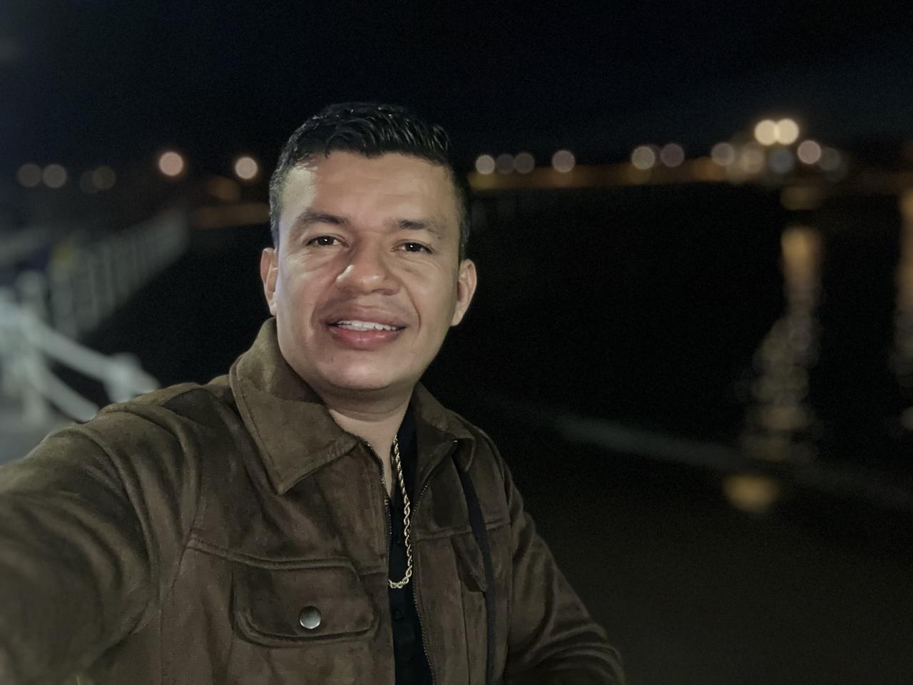 623462383: Chico busca chica en Valladolid