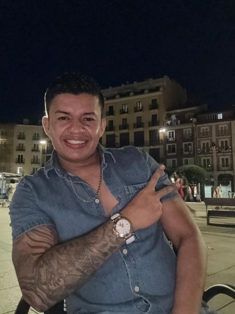 Chico busca chica en Valladolid: 