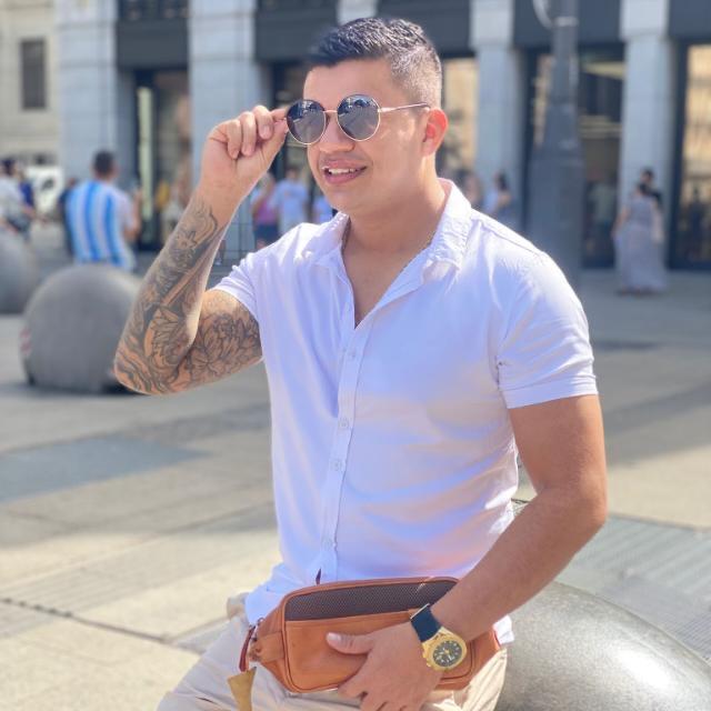 623462383: Chico busca chica en Valladolid