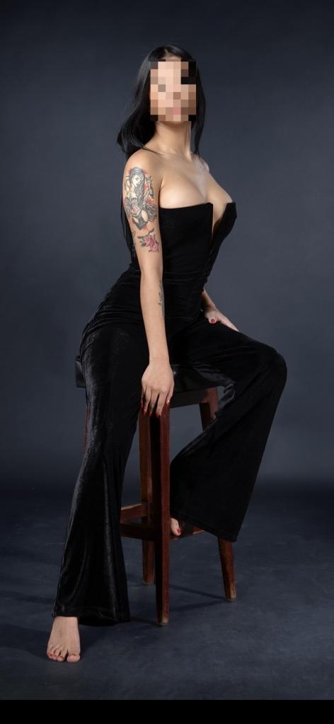 Chica busca chico en Sevilla: 