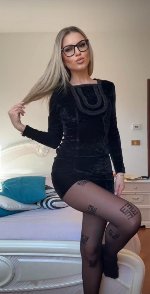 Chica busca chico en Alicante: 