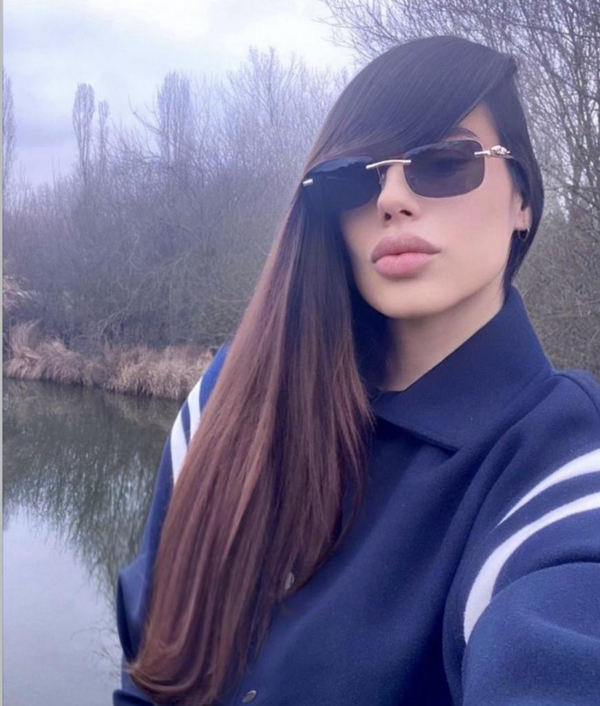 643265593: Chica busca chico en Zaragoza