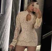 607629515: Chica busca chico en Sevilla